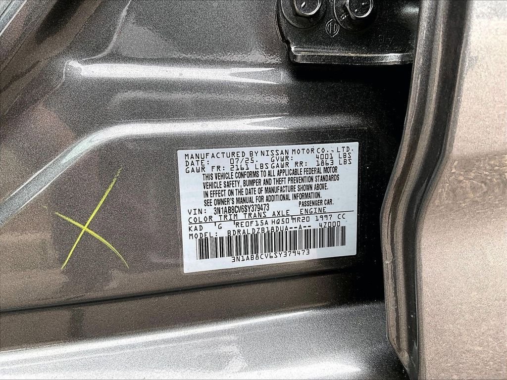 Certified 2025 Nissan Sentra SV FWD image 33
