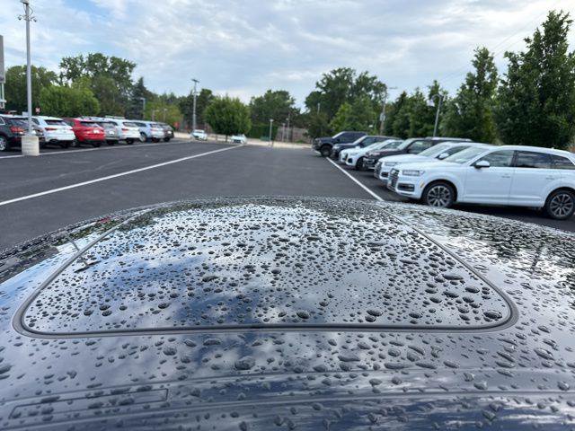 Used 2020 BMW M550i xDrive w/ Executive Package AWD/4WD image 9