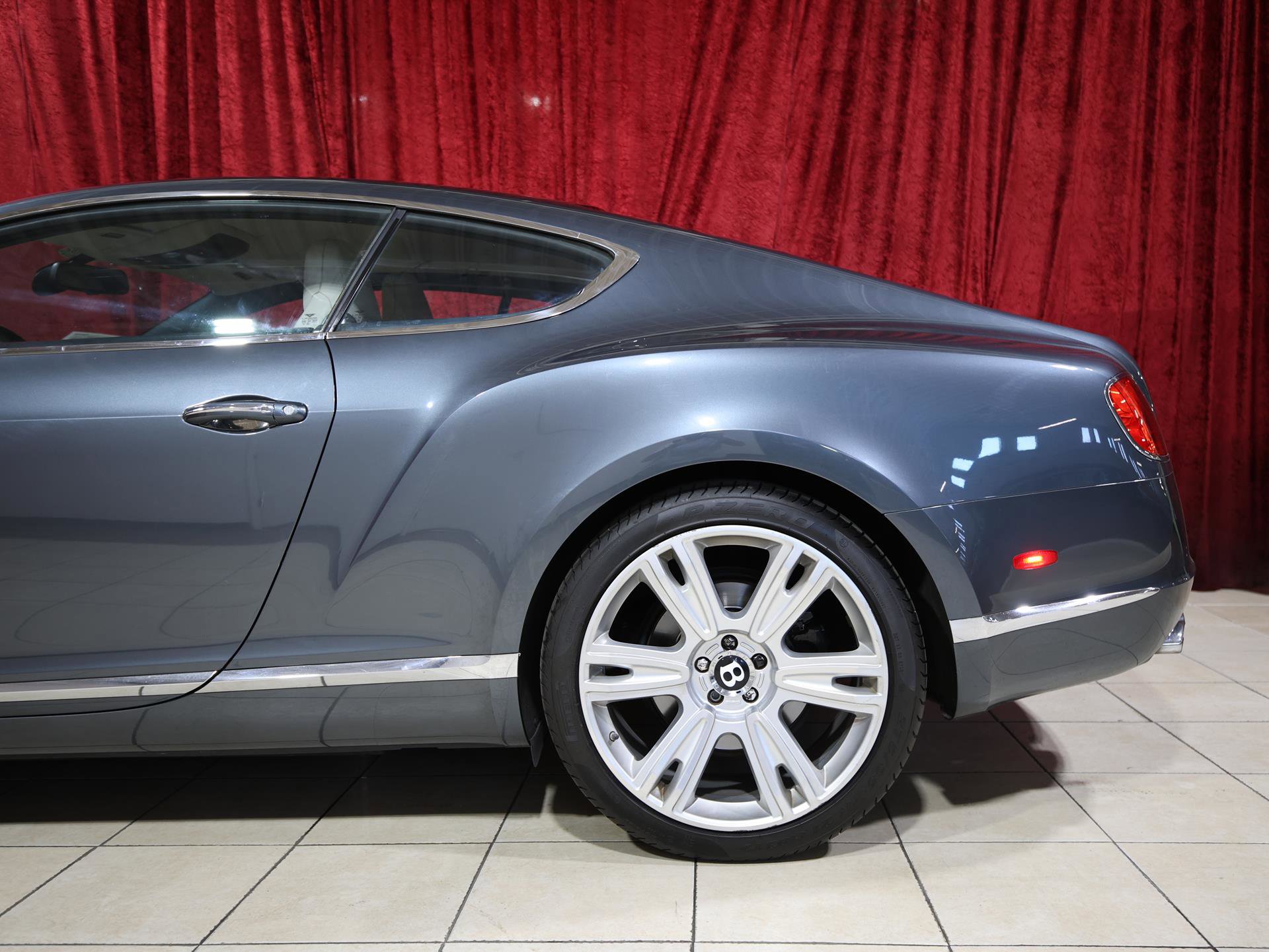 Used 2013 Bentley Continental GT w/ Color Specification Pkg image 6