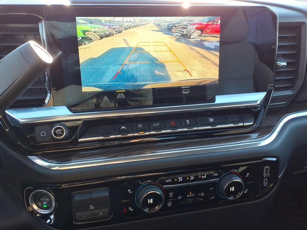 Used 2025 Chevrolet Silverado 1500 LT image 22