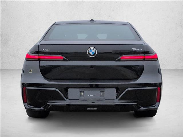 New 2026 BMW 740i xDrive w/ Premium Package image 8