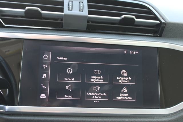 Used 2020 Audi Q3 2.0T Premium Plus image 26