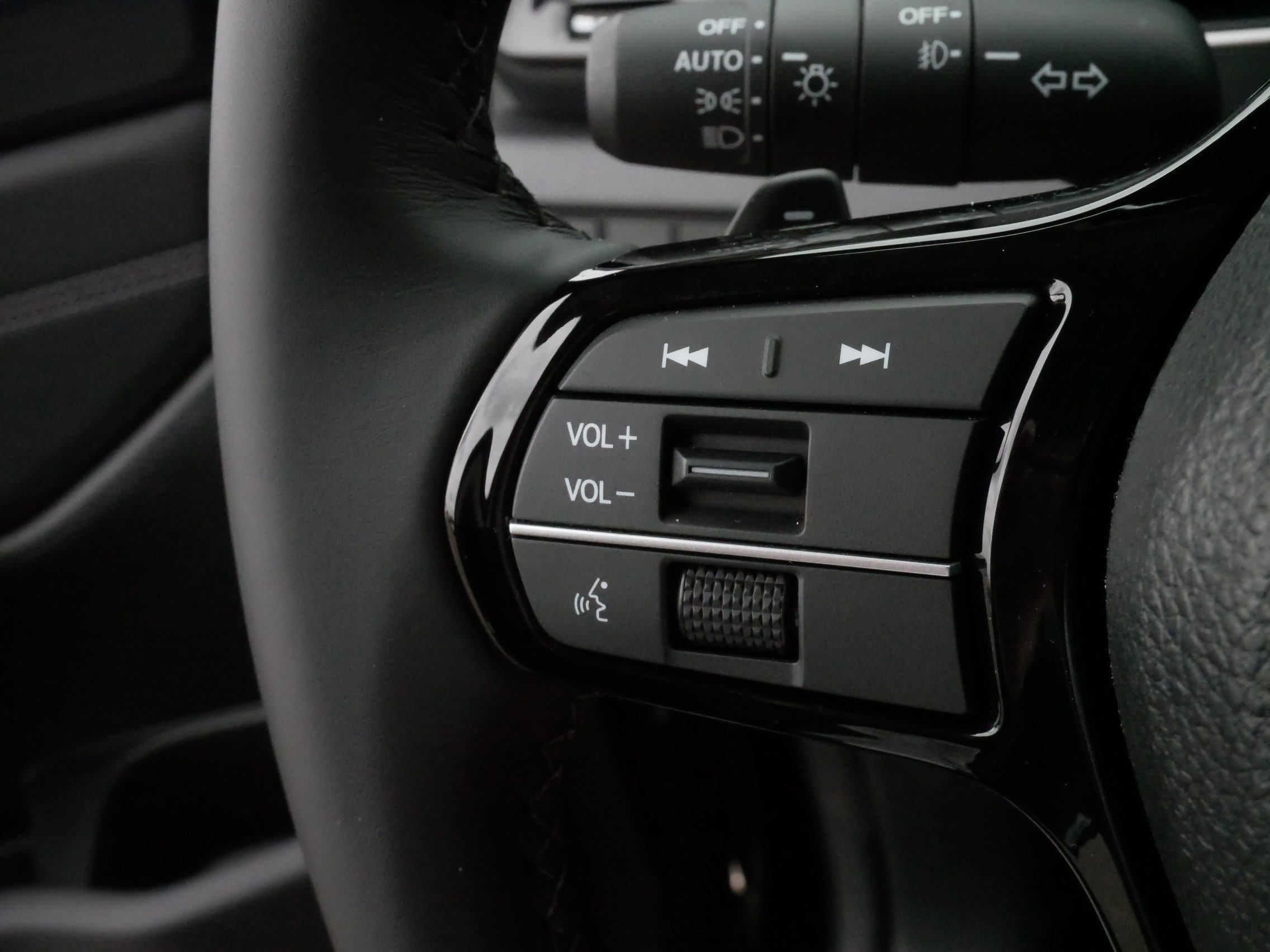 Certified 2026 Honda Pilot Touring image 27