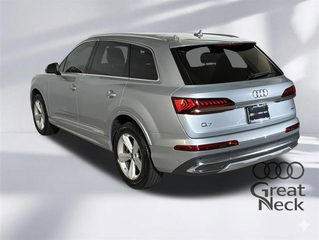 Used 2023 Audi Q7 2.0T Premium w/ Convenience Package image 8