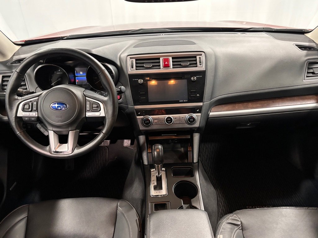 Used 2017 Subaru Outback 2.5i Limited AWD/4WD image 10