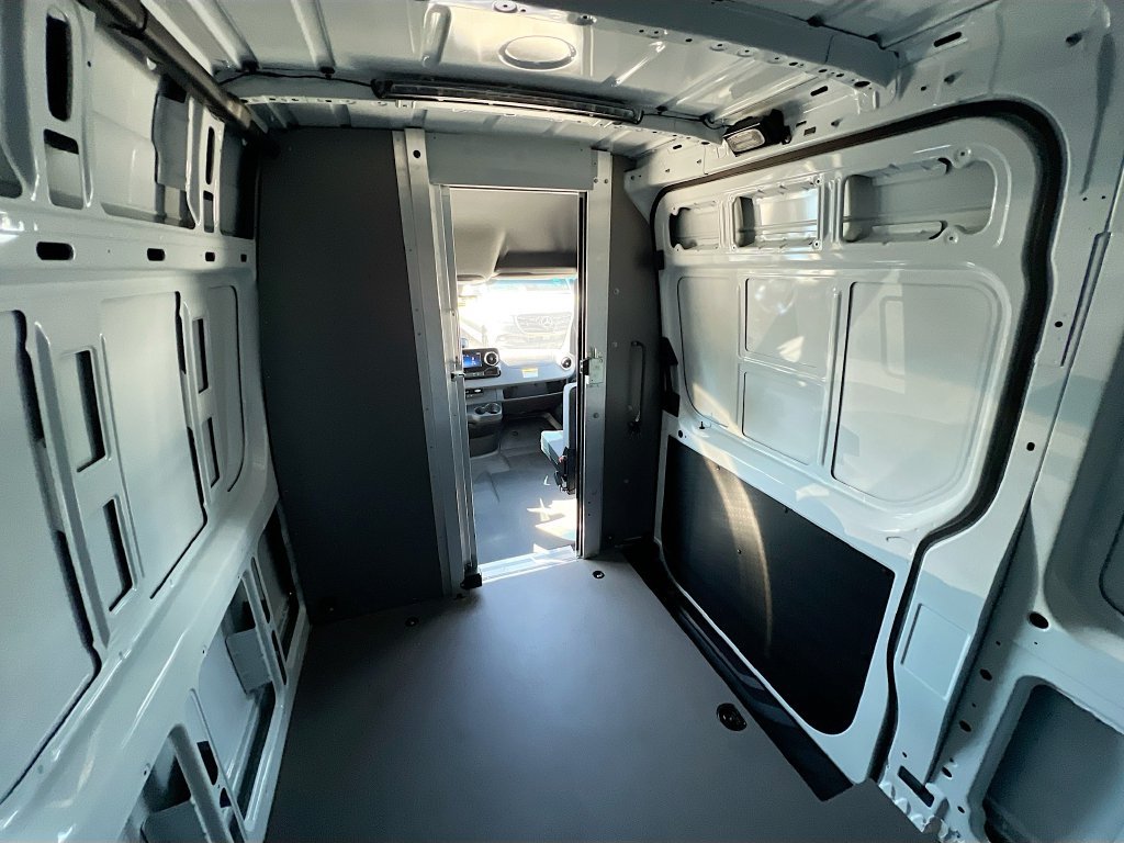 New 2026 Mercedes-Benz Sprinter 2500 image 30