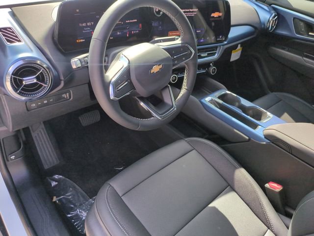 New 2026 Chevrolet Equinox EV LT image 11