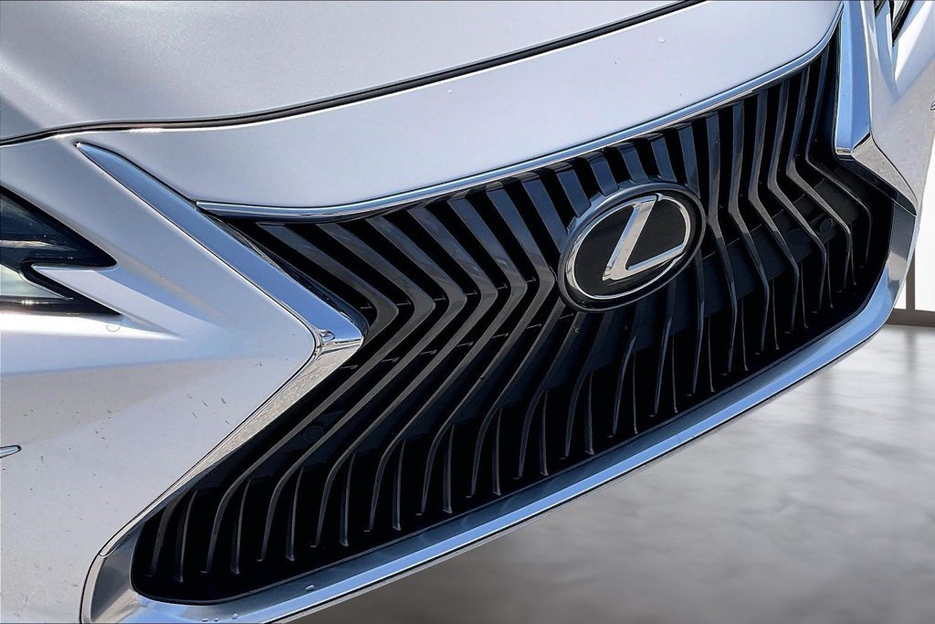 Used 2020 Lexus ES 350 w/ Premium Package FWD image 30