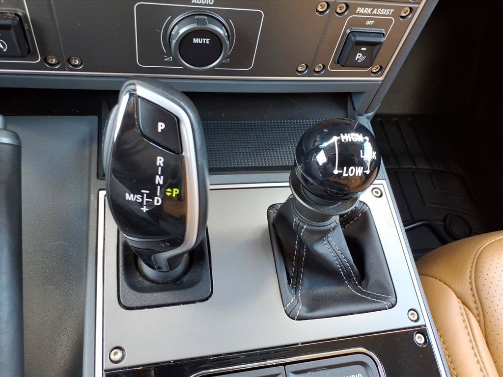 Used 2024 INEOS Grenadier Station Wagon AWD/4WD image 17