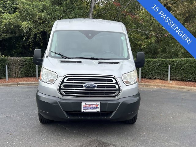 Used 2017 Ford Transit 350 XLT RWD image 9