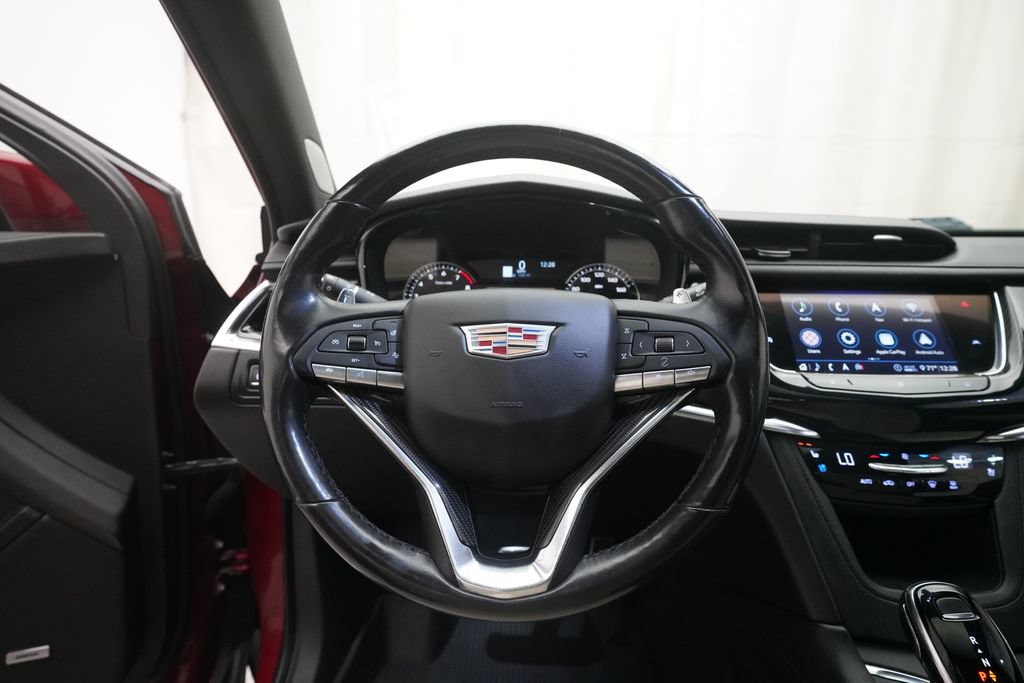 Used 2020 Cadillac XT6 Sport AWD/4WD image 4