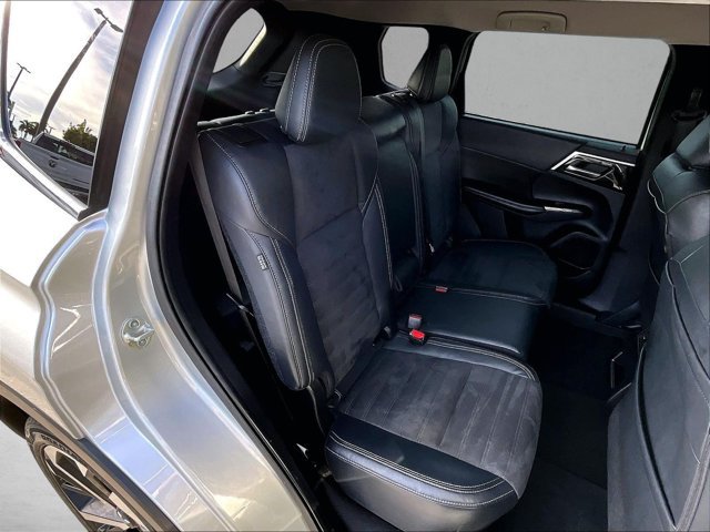 Used 2022 Mitsubishi Outlander SE FWD image 28