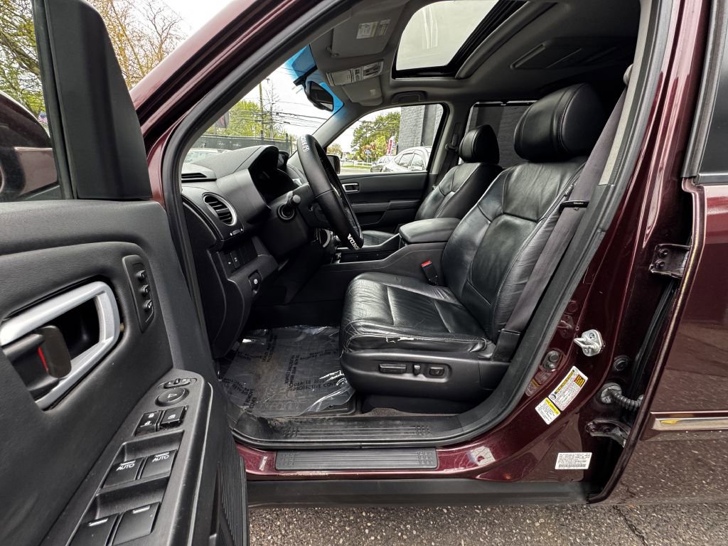 Used 2011 Honda Pilot Touring image 12