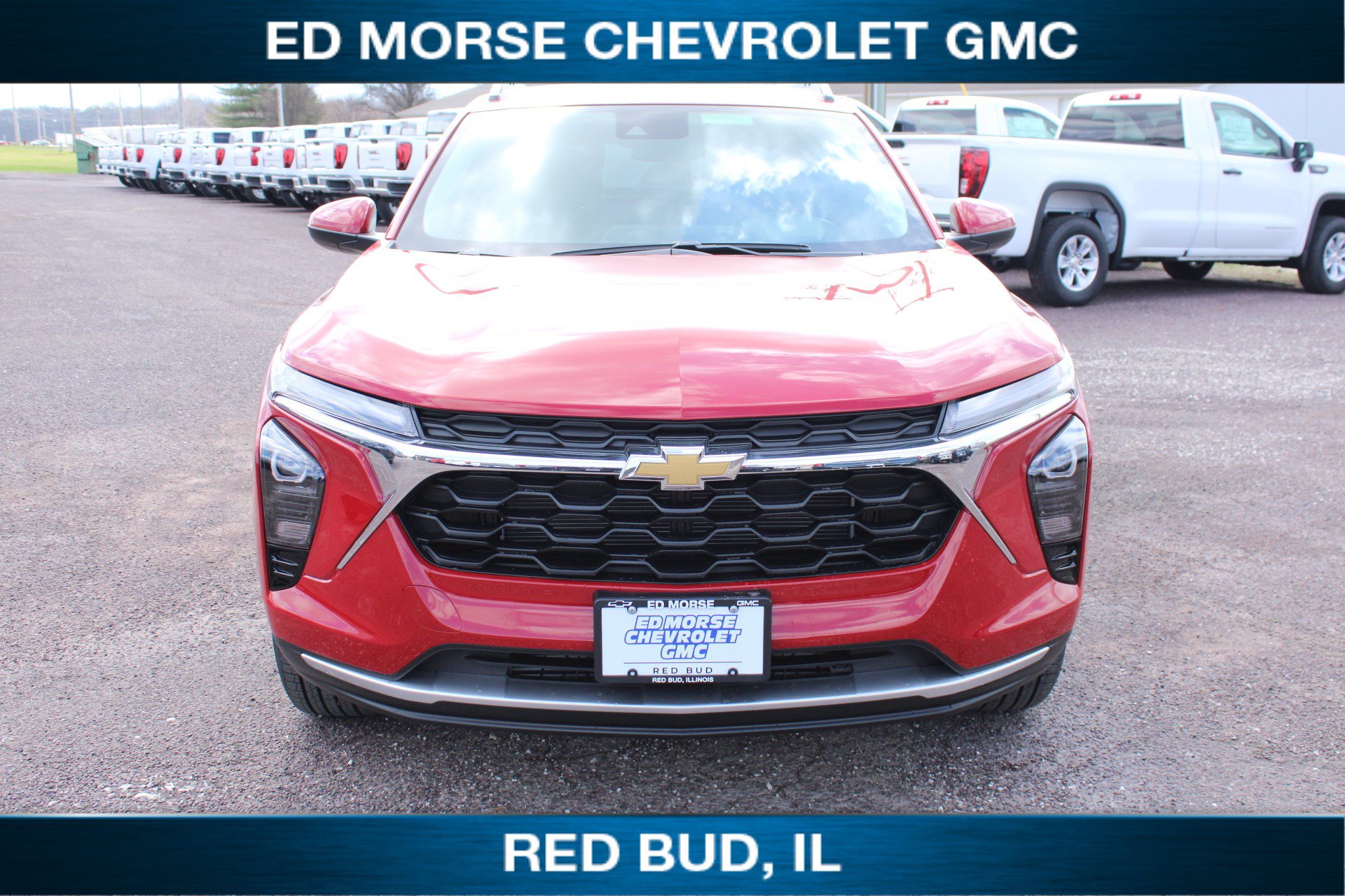 New 2026 Chevrolet Trax LT w/ Driver Confidence Package FWD image 3