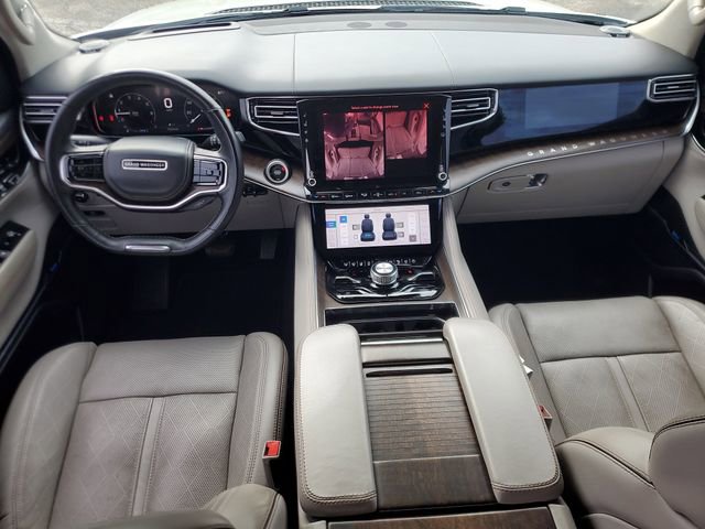 Used 2022 Jeep Grand Wagoneer Series II w/ Premium Group II AWD/4WD image 16