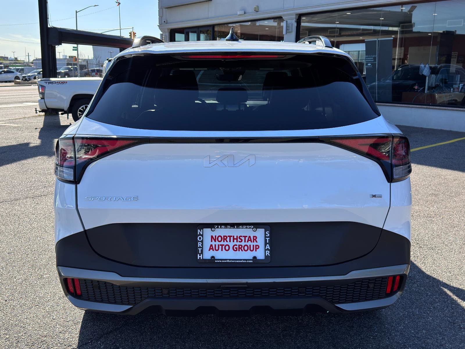 Used 2023 Kia Sportage X-Line w/ X-Line Premium Package image 5