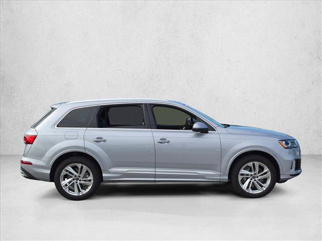 Used 2022 Audi Q7 3.0T Premium Plus w/ Premium Plus Package AWD/4WD image 4