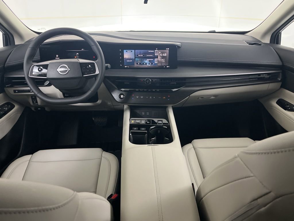 Used 2025 Nissan Murano SV image 32