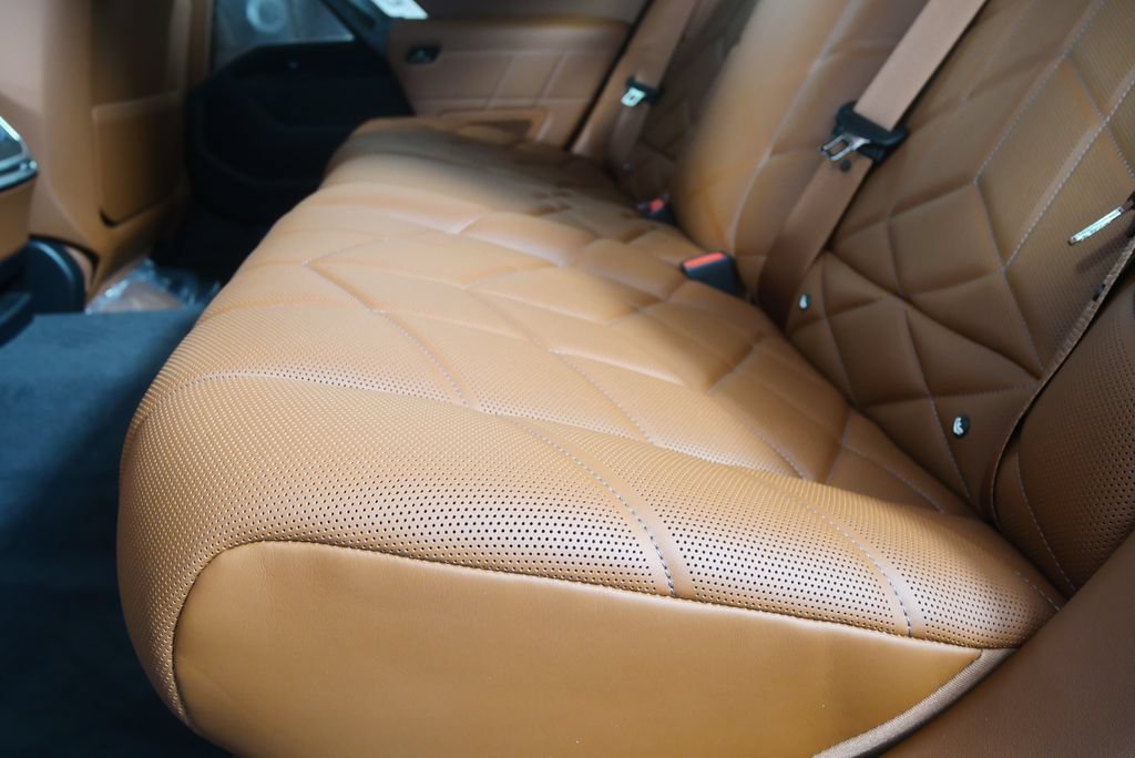 New 2026 BMW i7 eDrive50 w/ Executive Package RWD image 14