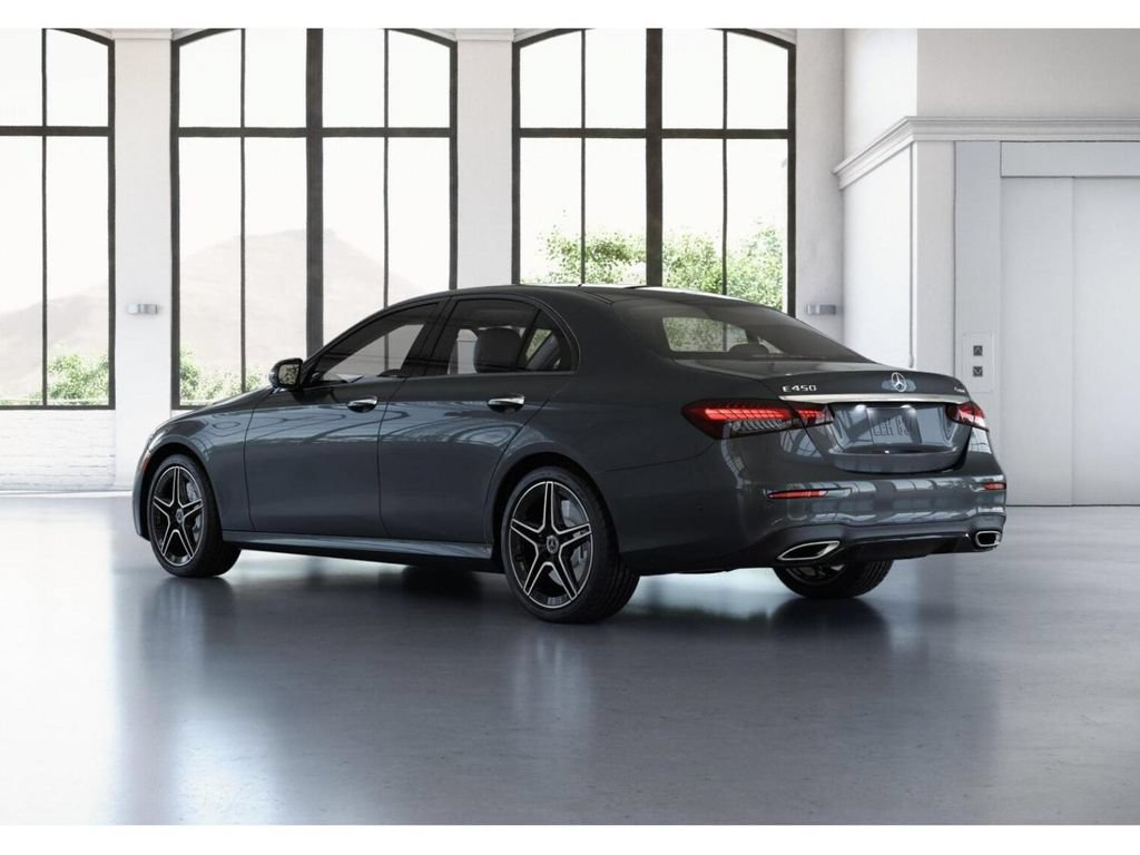 Used 2023 Mercedes-Benz E 450 4MATIC Sedan image 30