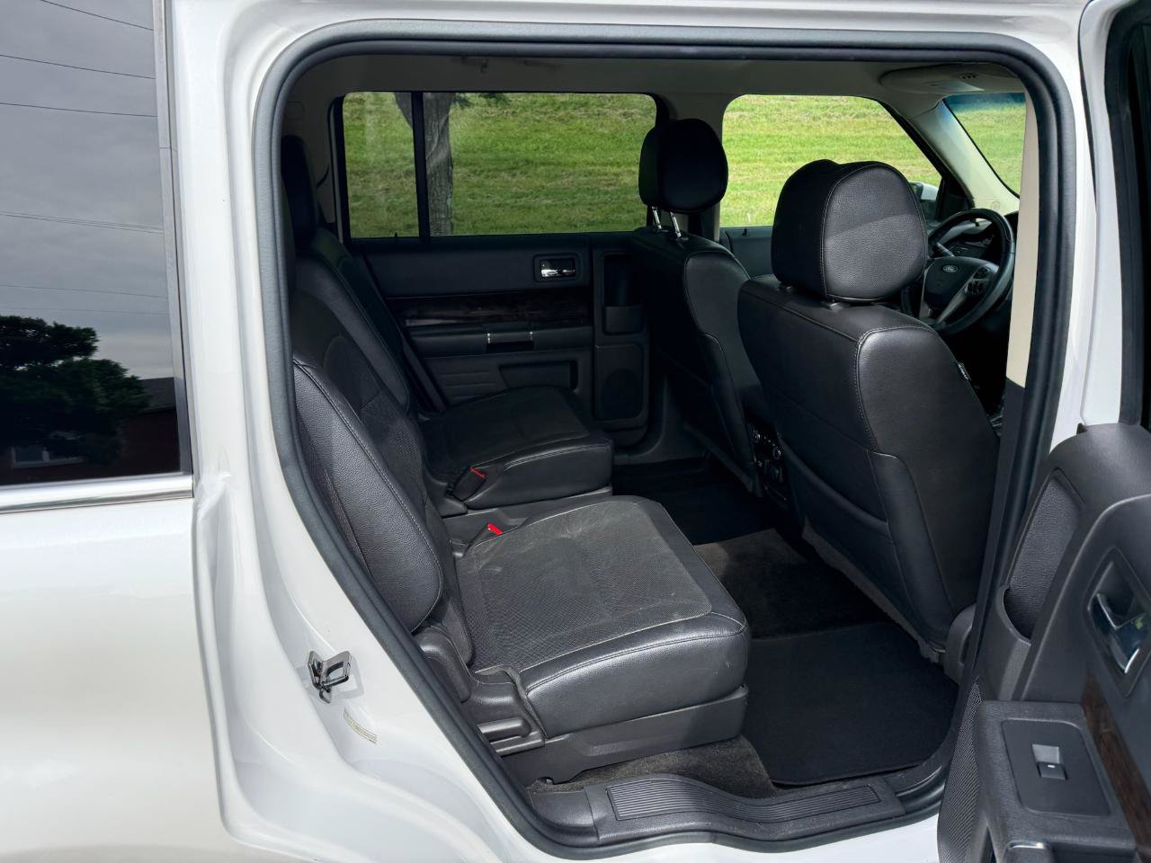 Used 2014 Ford Flex Limited FWD image 24