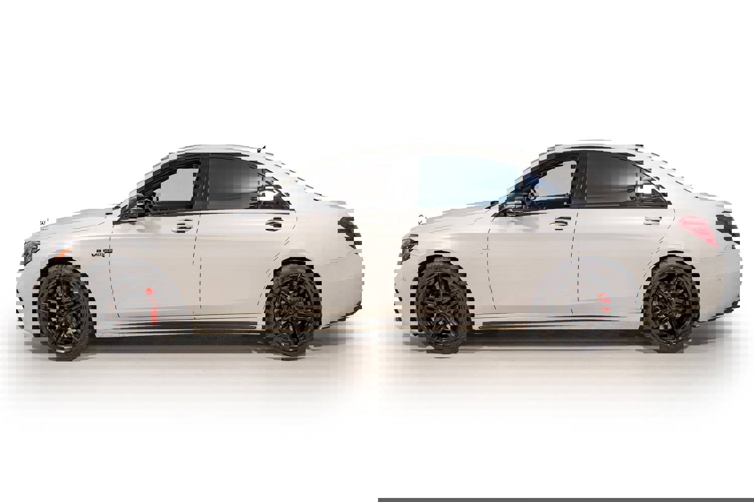 Used 2020 Mercedes-Benz S 63 AMG 4MATIC Sedan image 3