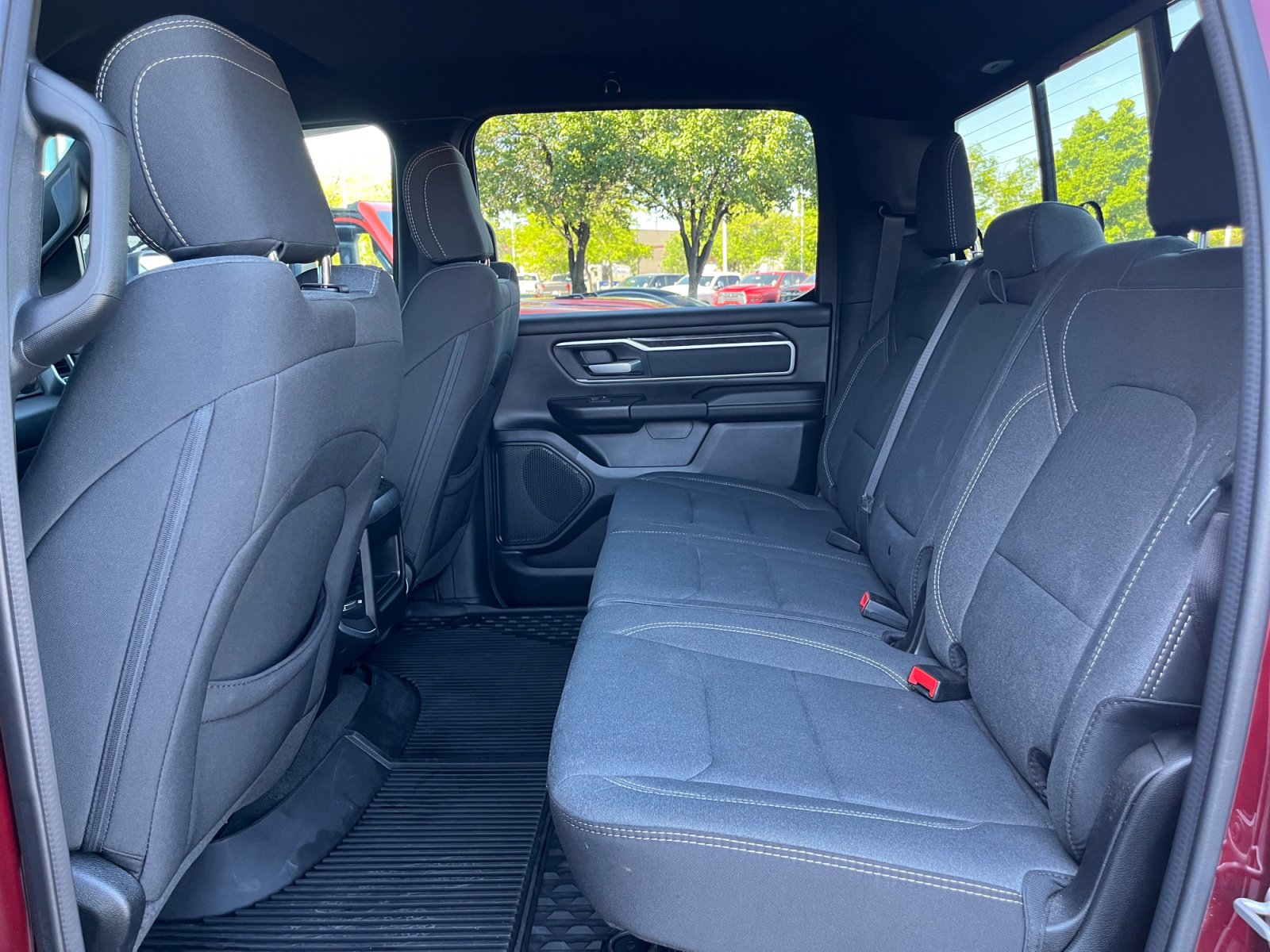 Used 2023 RAM 1500 Big Horn AWD/4WD image 24