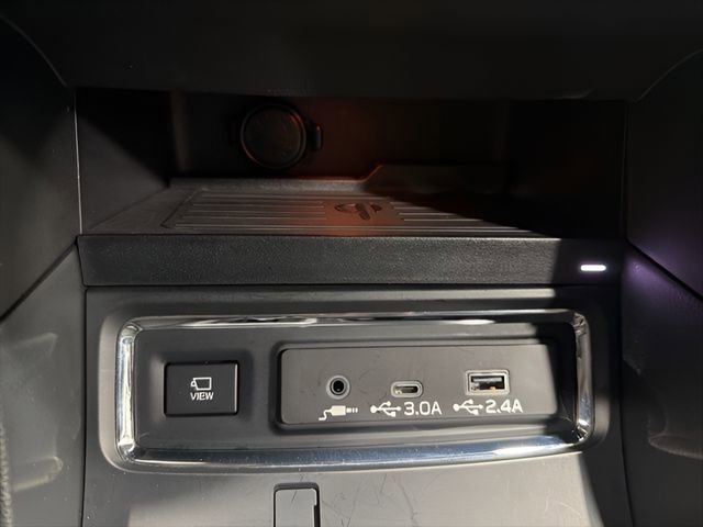 Certified 2025 Subaru Ascent Limited w/ Popular Package #2 image 23