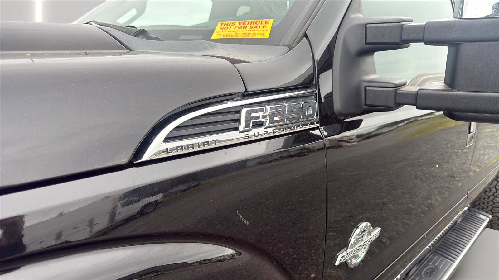 Used 2015 Ford F250 Platinum w/ FX4 Off-Road Package AWD/4WD image 34
