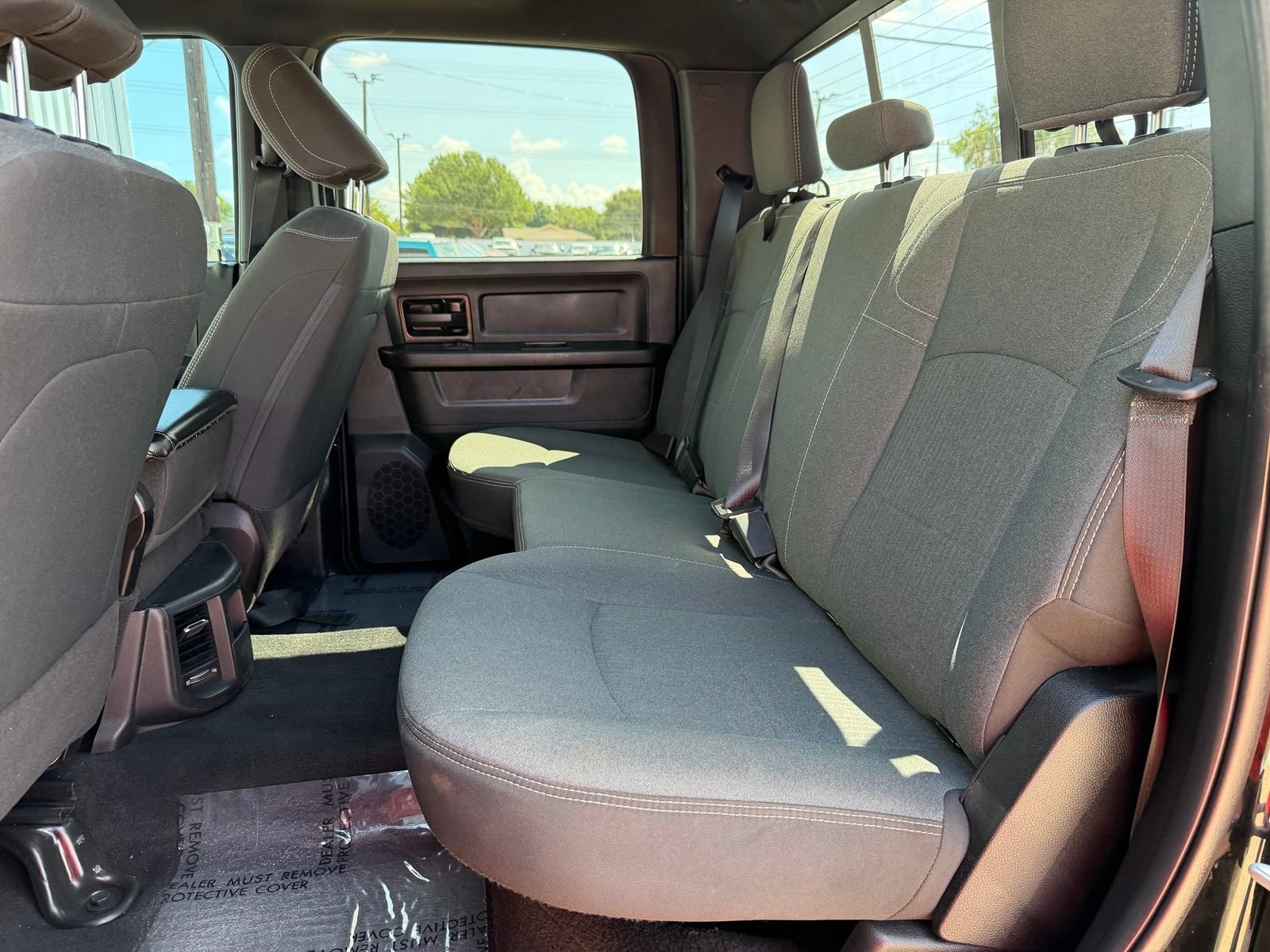 Used 2024 RAM 3500 Tradesman w/ Chrome Appearance Group AWD/4WD image 22