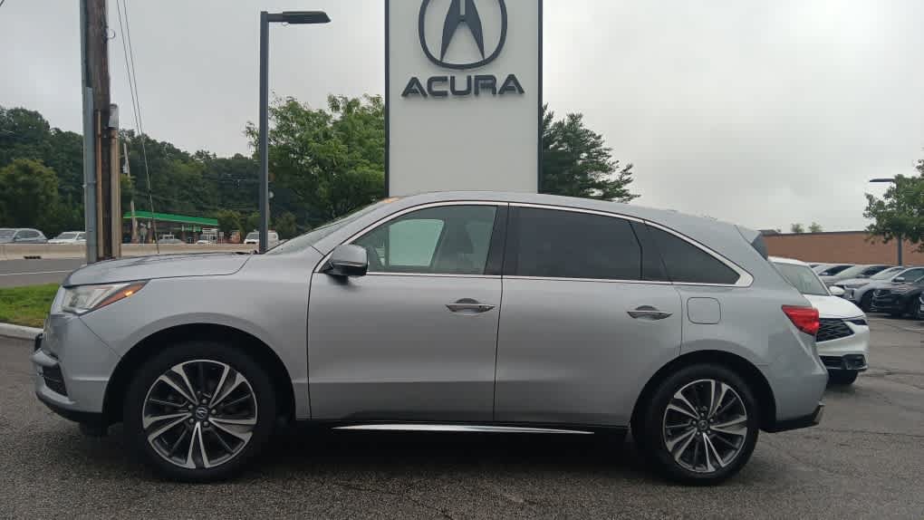 Used 2020 Acura MDX w/ Technology Package AWD/4WD image 2