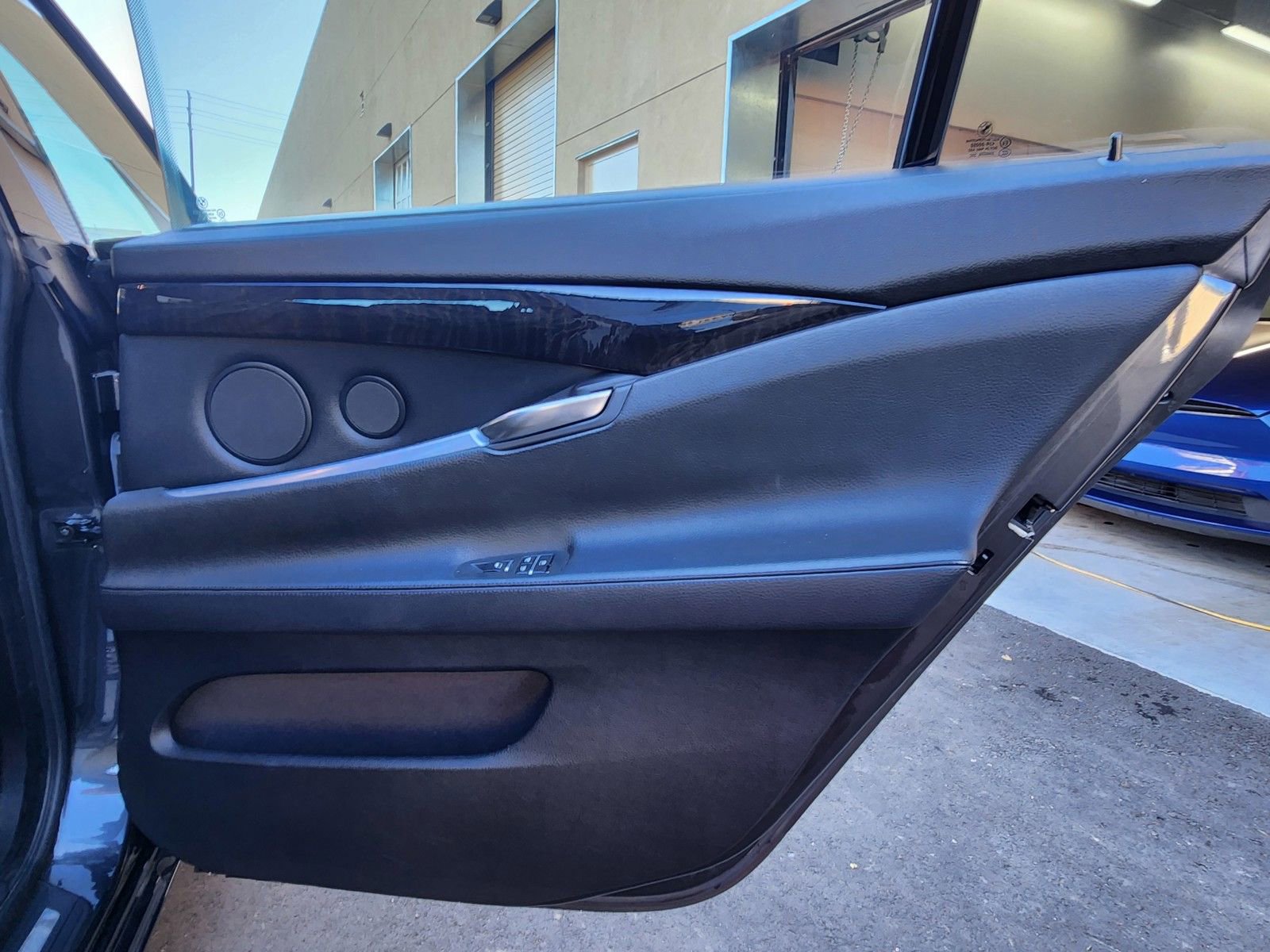 Used 2011 BMW 550i Gran Turismo image 20