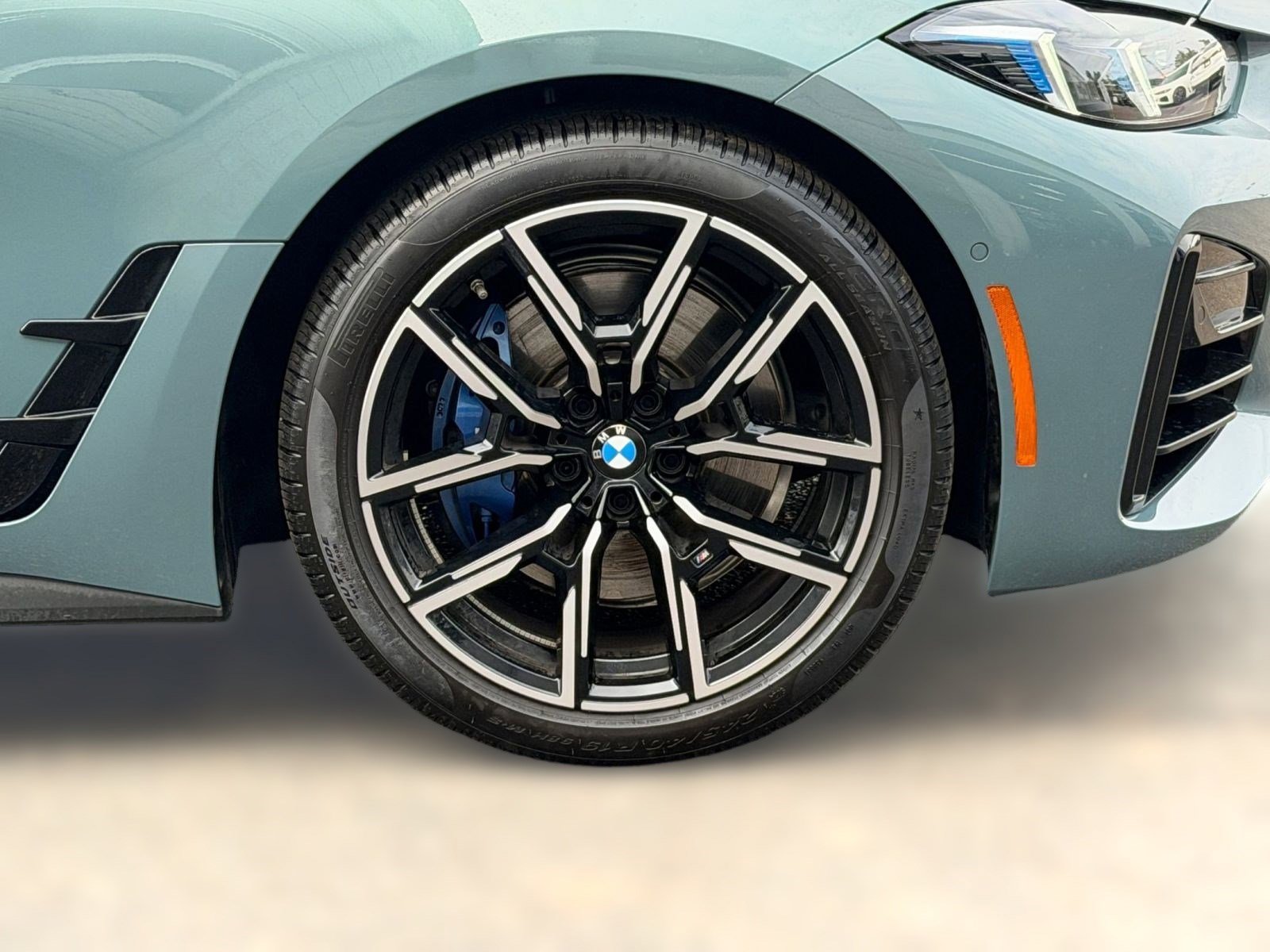 Certified 2025 BMW M440i image 12
