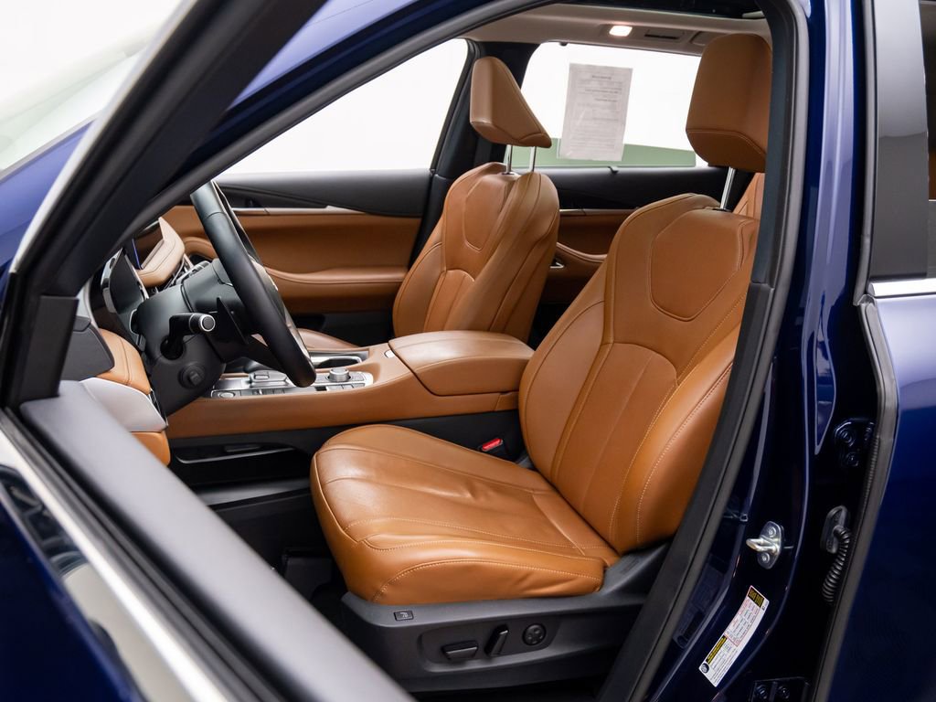 Certified 2023 INFINITI QX60 Sensory w/ Vision Package image 15