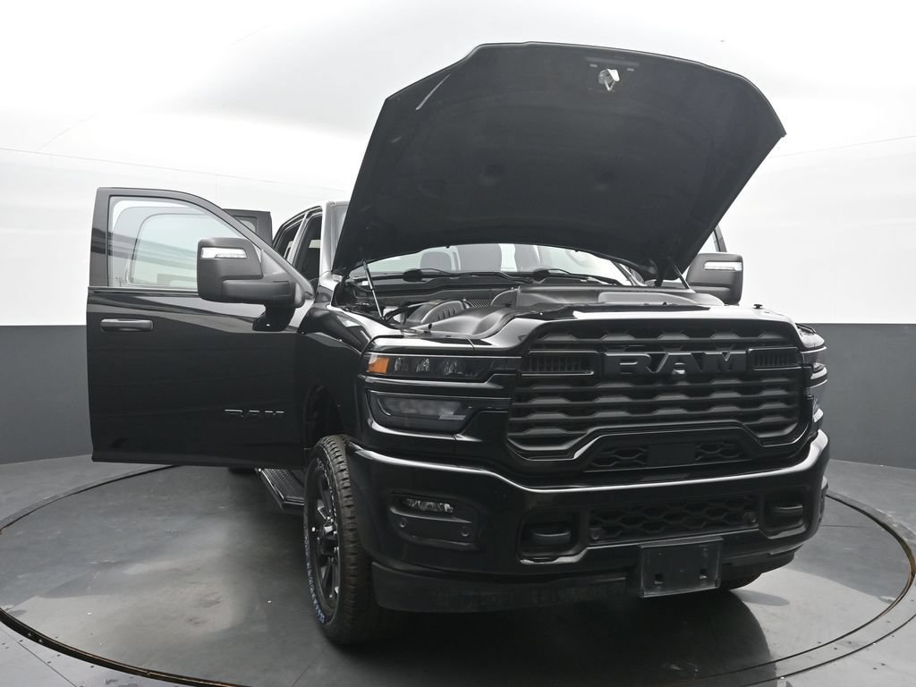 Used 2025 RAM 2500 Big Horn AWD/4WD image 56