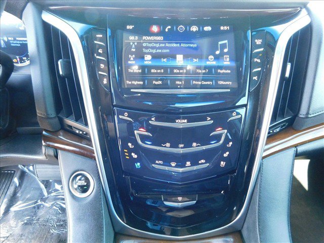 Used 2020 Cadillac Escalade 2WD image 22