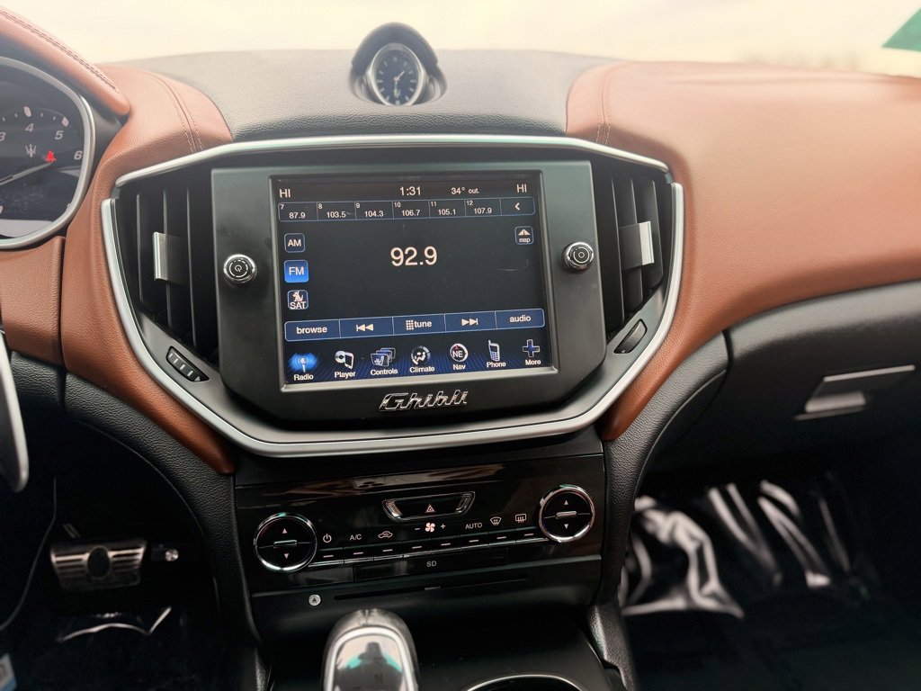 Used 2016 Maserati Ghibli image 24