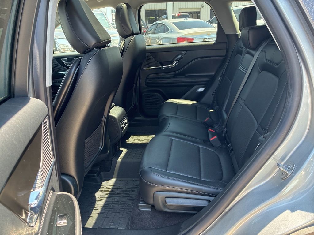 Used 2022 Lincoln Corsair AWD image 19