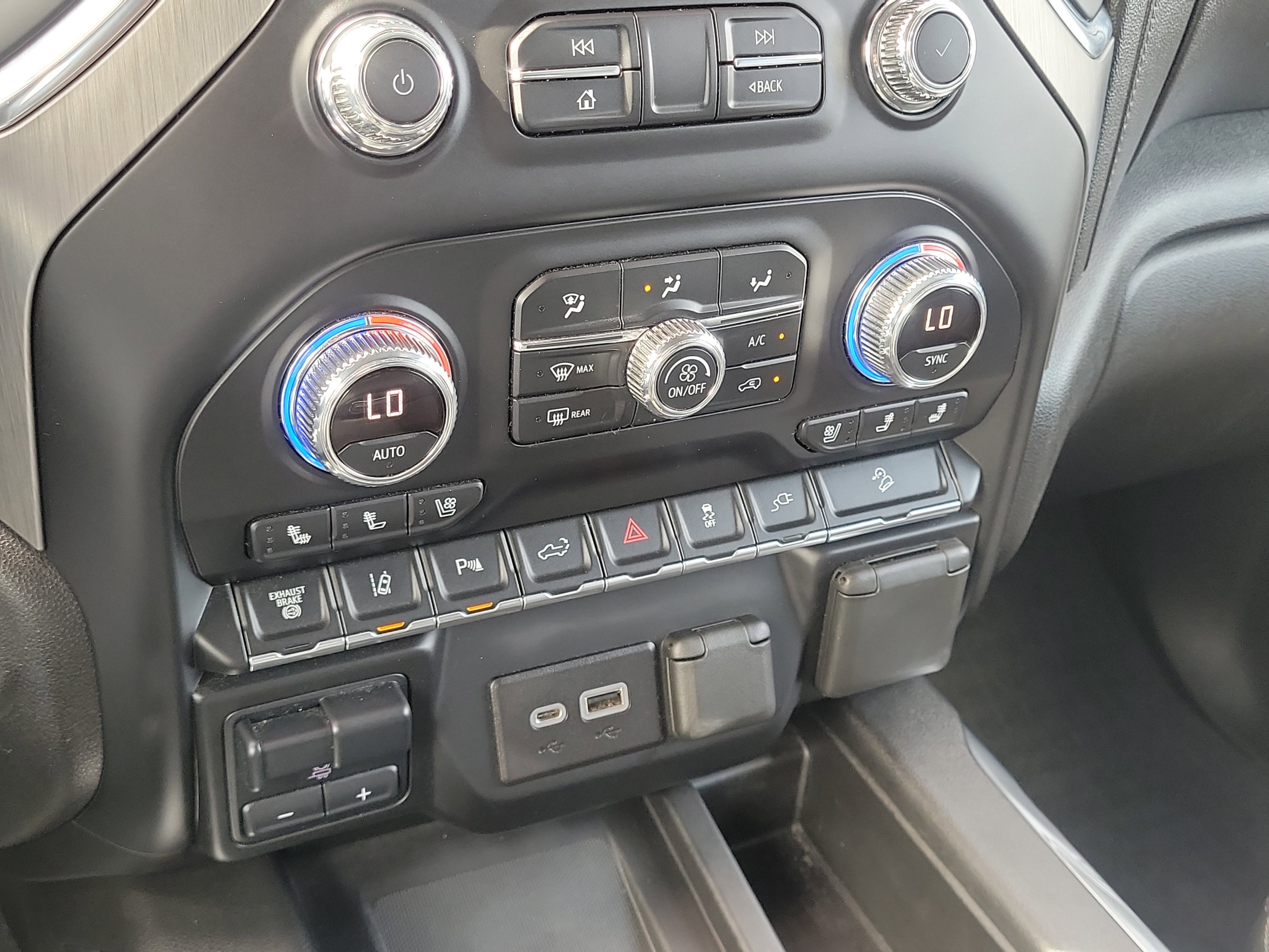 Used 2022 GMC Sierra 2500 Denali image 18