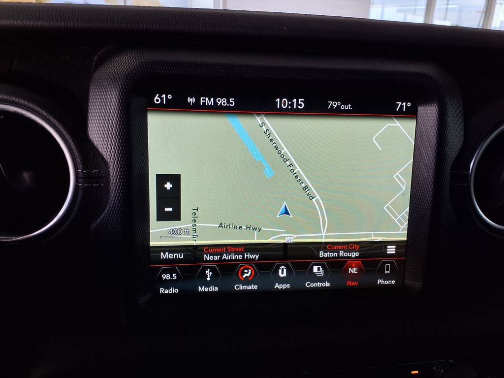 Used 2019 Jeep Wrangler Unlimited Sahara AWD/4WD image 27