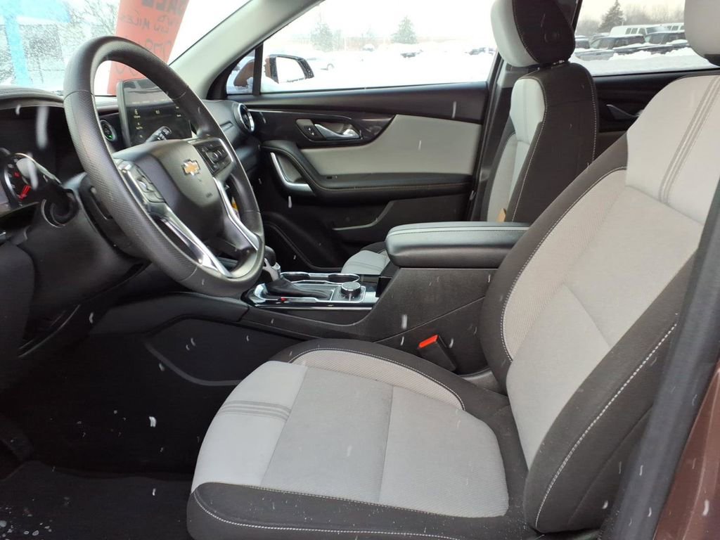 Certified 2023 Chevrolet Blazer LT w/ Convenience Package image 16