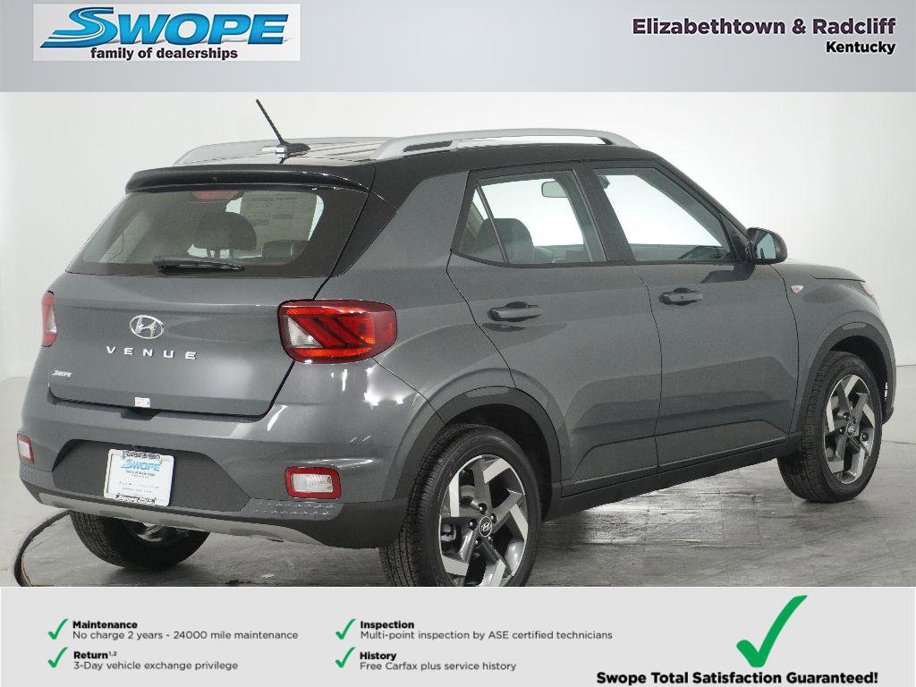 New 2026 Hyundai Venue SEL image 3
