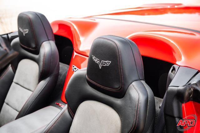 Used 2013 Chevrolet Corvette 427 w/ 1SC Preferred Equipment Group RWD image 23