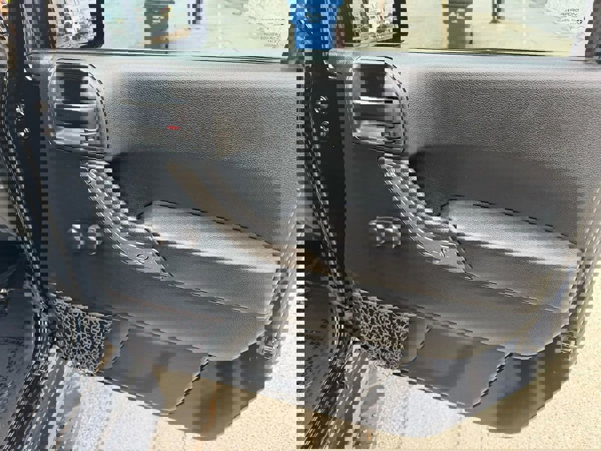 Used 2018 Jeep Wrangler Unlimited Sport image 20