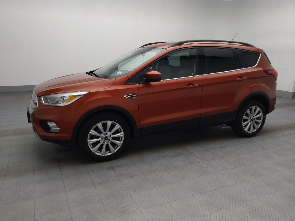 Used 2019 Ford Escape SEL FWD image 2
