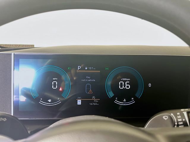 Used 2025 Hyundai Tucson SEL image 14