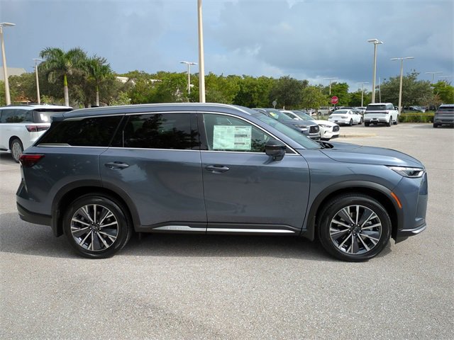 New 2026 INFINITI QX60 Luxe w/ Cargo Package image 3