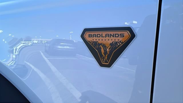 New 2026 Ford Bronco Badlands image 9