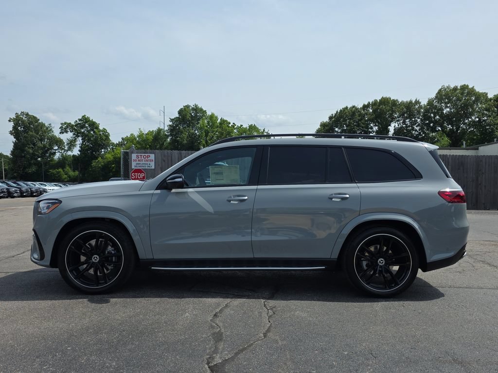 New 2026 Mercedes-Benz GLS 450 4MATIC image 2