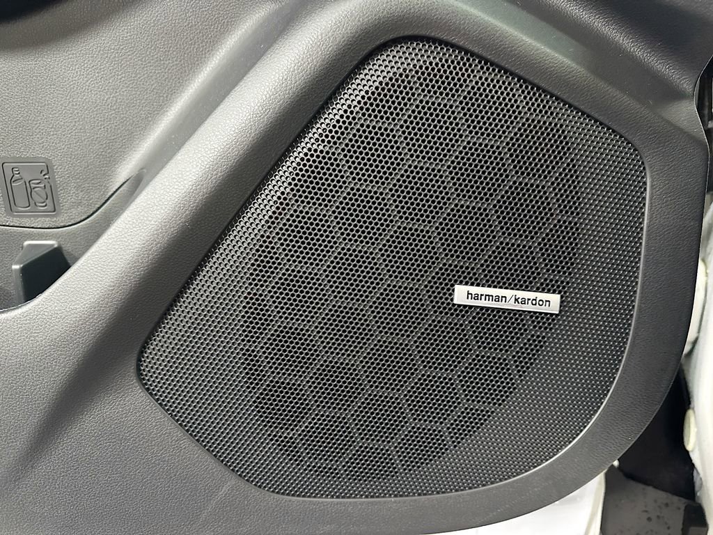 New 2026 Subaru Ascent Limited image 17